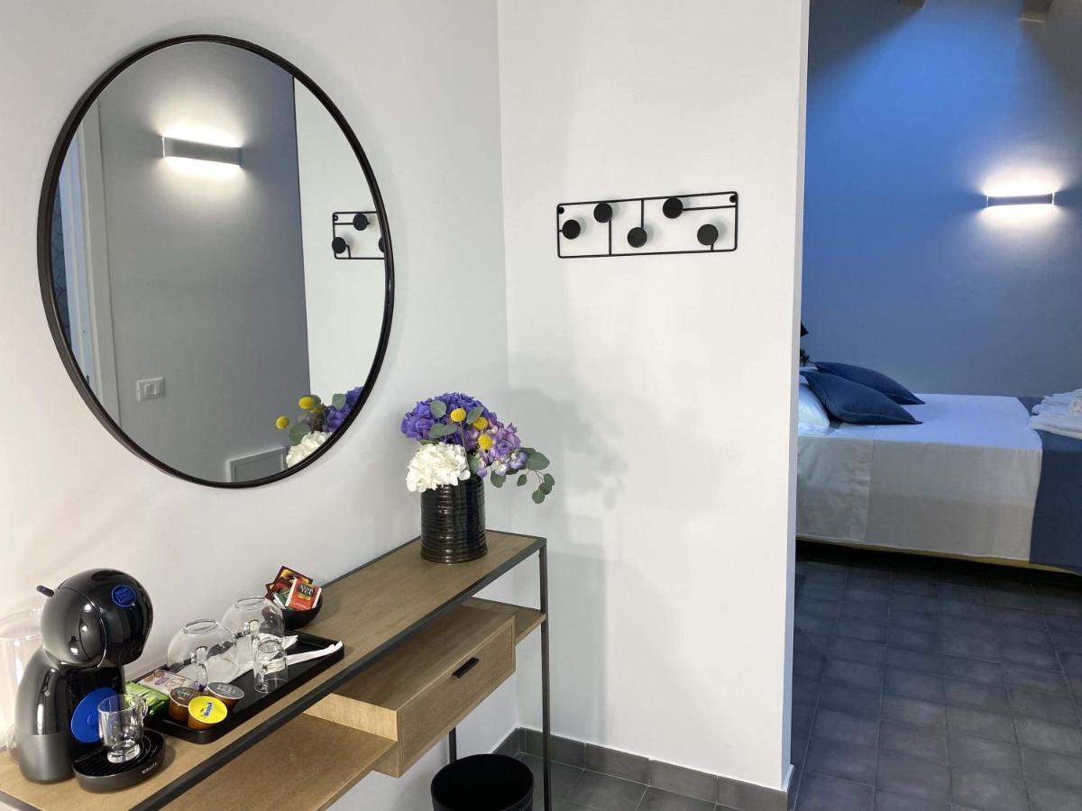 L'Ulivo Comfort Rooms แตร์ราซีนี ภายนอก รูปภาพ