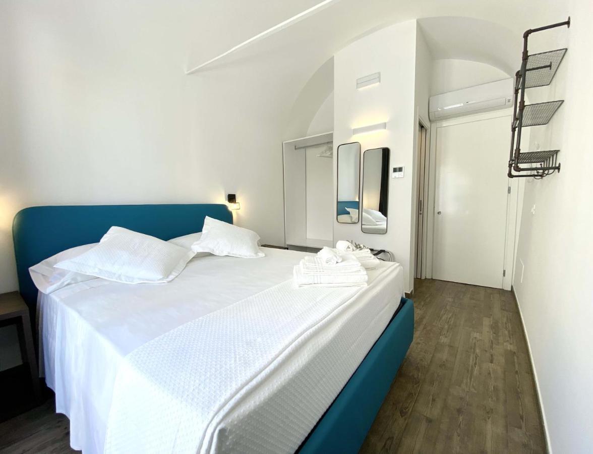 L'Ulivo Comfort Rooms แตร์ราซีนี ภายนอก รูปภาพ