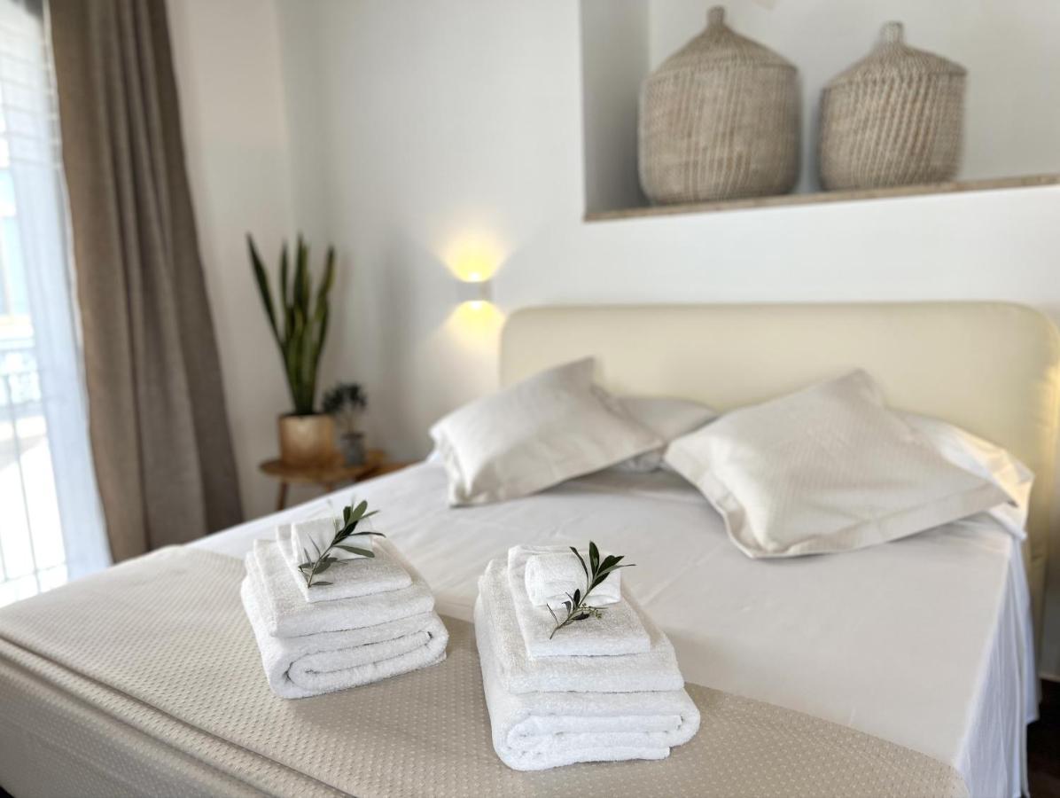 L'Ulivo Comfort Rooms แตร์ราซีนี ภายนอก รูปภาพ